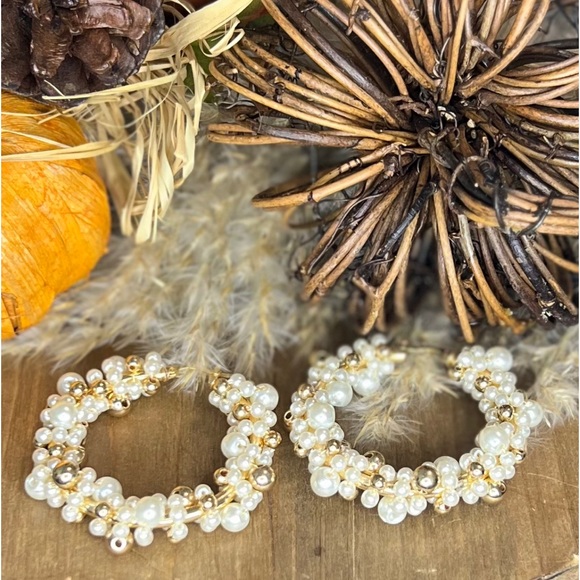 Earrings Each pair sold separately - Picture 3 of 5